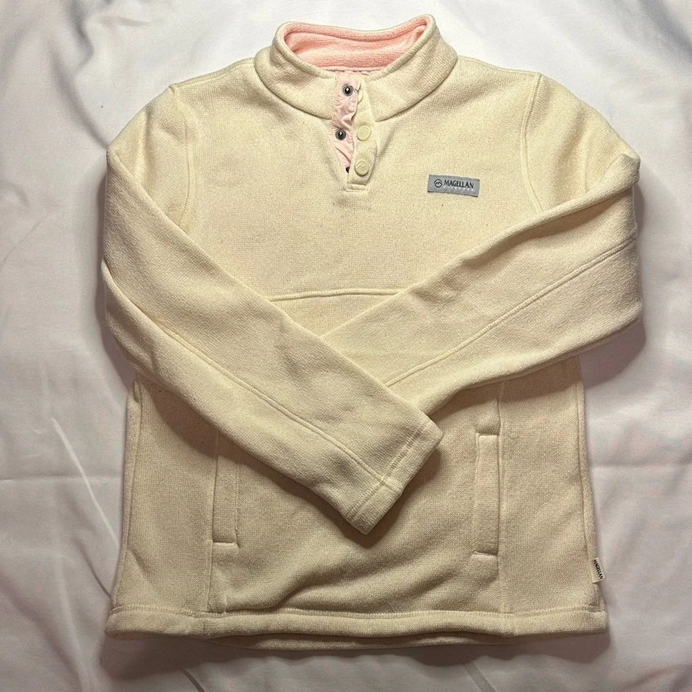 GIRLS Magellan Outdoors Cream Pullover Sweatshirt Size XL - Picture 1 of 5